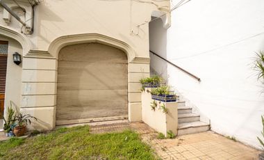 EN VENTA DPTO INTERNO PLANTA ALTA PLENO CENTRO
