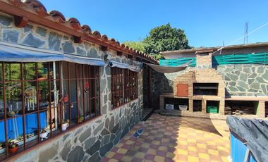 CASA EN VENTA 3 DORMITORIOS QUILMES OESTE