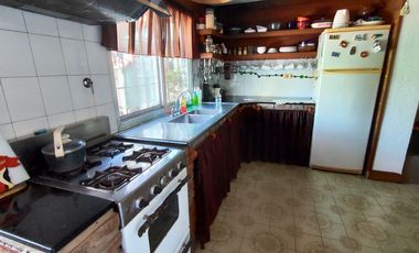 CASA EN VENTA 3 DORMITORIOS QUILMES OESTE