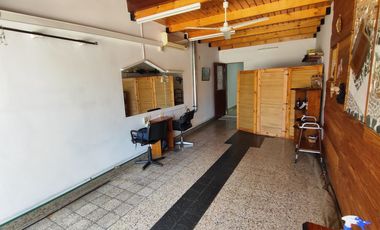 CASA EN VENTA 3 DORMITORIOS QUILMES OESTE