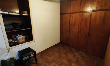 CASA EN VENTA 3 DORMITORIOS QUILMES OESTE