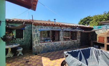 CASA EN VENTA 3 DORMITORIOS QUILMES OESTE