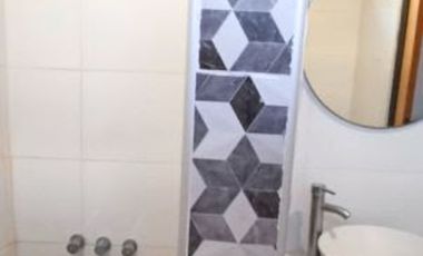 VENTA CASA 3 AMB CON PATIO Y LOCAL, BERAZATEGUI