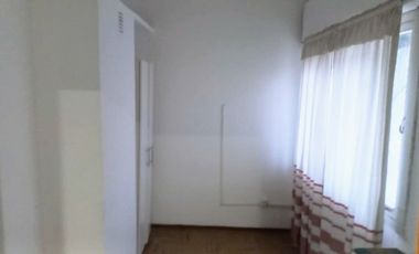 VENTA CASA 3 AMB CON PATIO Y LOCAL, BERAZATEGUI