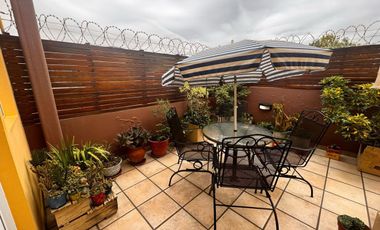 VENTA PH AL FRENTE 4 AMB. COCHERA MAS PH 3 AMB.