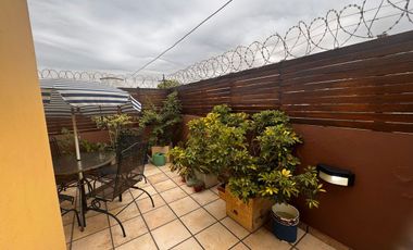 VENTA PH AL FRENTE 4 AMB. COCHERA MAS PH 3 AMB.
