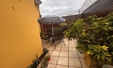 VENTA PH AL FRENTE 4 AMB. COCHERA MAS PH 3 AMB.