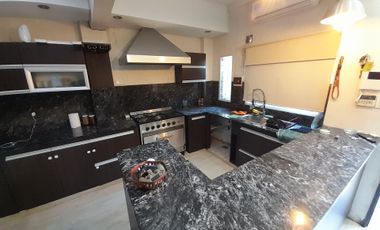 CASA EN VENTA QUILMES