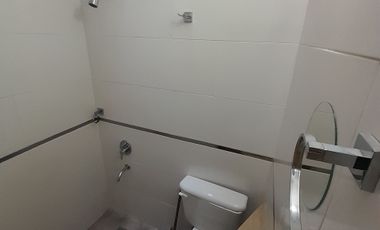 CASA EN VENTA QUILMES