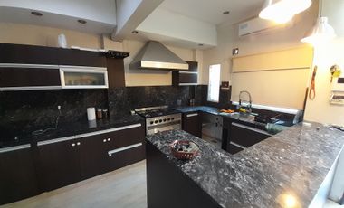 CASA EN VENTA QUILMES