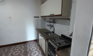 CASA EN VENTA QUILMES