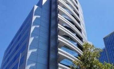 Oficina en Arriendo en Apoquindo / Augusto Leguia