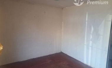 Casa en Venta en A69321 - Venta o Arriendo Casa en Pasaje Sur - Talca - 2D1B