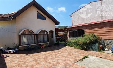 Casa en Venta en plaza de armas de penco