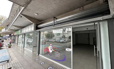 Local Comercial en Arriendo en Stripcenter Dominica 311