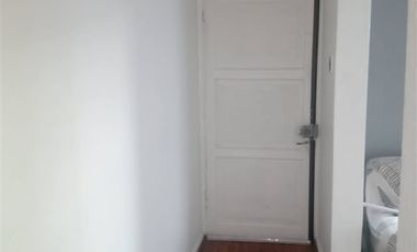 Casa en Venta en Nicanor Molinare, Villa macul