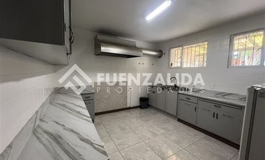 Casa en Arriendo en Av. Bilbao