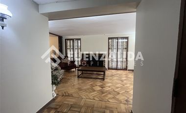 Casa en Arriendo en Av. Bilbao
