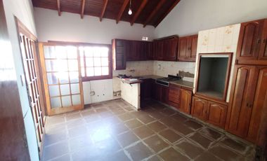 Venta Casa 4 Ambientes Bosques Florencio Varela