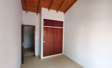 Venta Casa 4 Ambientes Bosques Florencio Varela