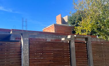 OPORTUNIDAD CASA EN CONTRUCCION - PONTEVEDRA