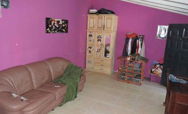 VENTA CASA 4 AMB CON 2 COCHERA, JARDIN Y PILETA