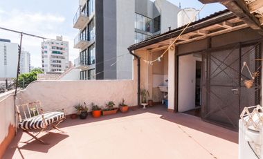 PH al frente de 146 m2 en pleno centro Lanús Oeste
