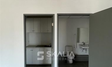 Oficina en Arriendo en Edificio el Bosque norte 177