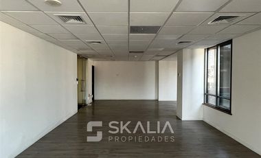 Oficina en Arriendo en Edificio el Bosque norte 177