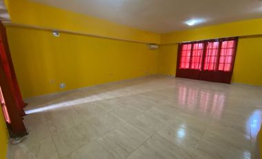 Casa chalet en alquiler