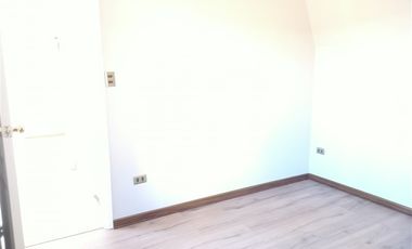 Casa en Arriendo en Estadio Español, Recreo
