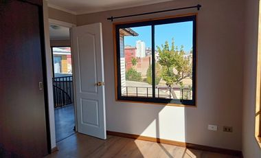 Casa en Arriendo en Estadio Español, Recreo