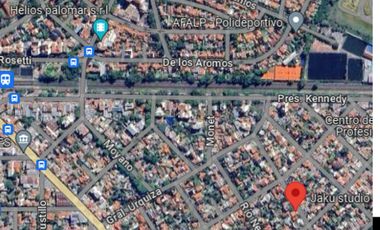 Venta casa 4 amb. Palomar jardín Lote propio