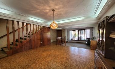Venta casa 4 amb. Palomar jardín Lote propio