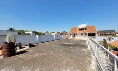 Venta casa 4 amb. Palomar jardín Lote propio