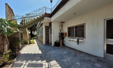 Venta casa 4 amb. Palomar jardín Lote propio