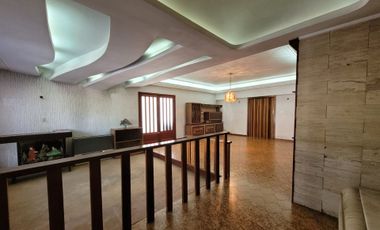 Venta casa 4 amb. Palomar jardín Lote propio
