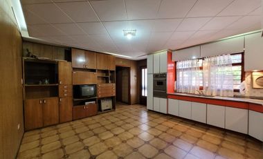 Venta casa 4 amb. Palomar jardín Lote propio