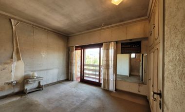 Venta casa 4 amb. Palomar jardín Lote propio