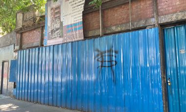 ALQUILER DE LOTE EN FLORESTA A CONSTRUIR