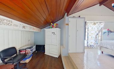 VENTA CASA 4 AMB. PARQUE QUINCHO PARRILLA QUILMES