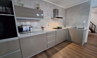 VENTA CASA 4 AMB. PARQUE QUINCHO PARRILLA QUILMES