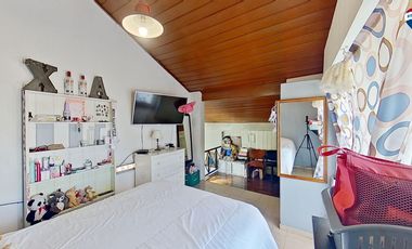 VENTA CASA 4 AMB. PARQUE QUINCHO PARRILLA QUILMES