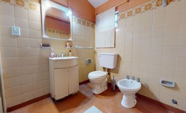 VENTA PH 3 AMB CON PATIO Y GALERIA QUILMES OESTE