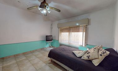 VENTA PH 3 AMB CON PATIO Y GALERIA QUILMES OESTE