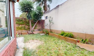 VENTA PH 3 AMB CON PATIO Y GALERIA QUILMES OESTE