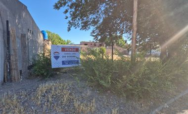 Venta Casa+Terreno Apto Desarrollo, Plottier