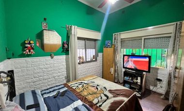 VENTA PH BOEDO- 2 AMBIENTES CON PATIO Y LAVADERO