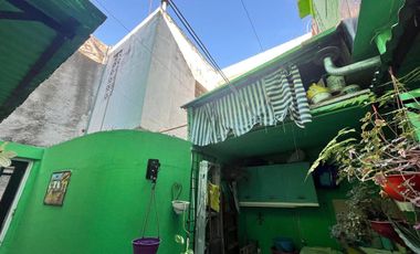 VENTA PH BOEDO- 2 AMBIENTES CON PATIO Y LAVADERO