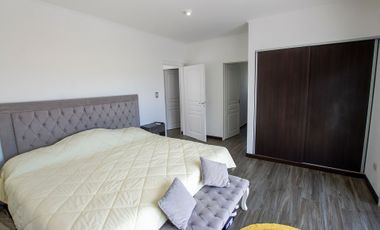 CASA EN VENTA EN LA MAGDALENA CANNING